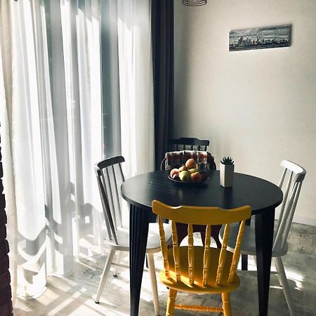 City Center Apartments By Happy Place Тбилиси Екстериор снимка