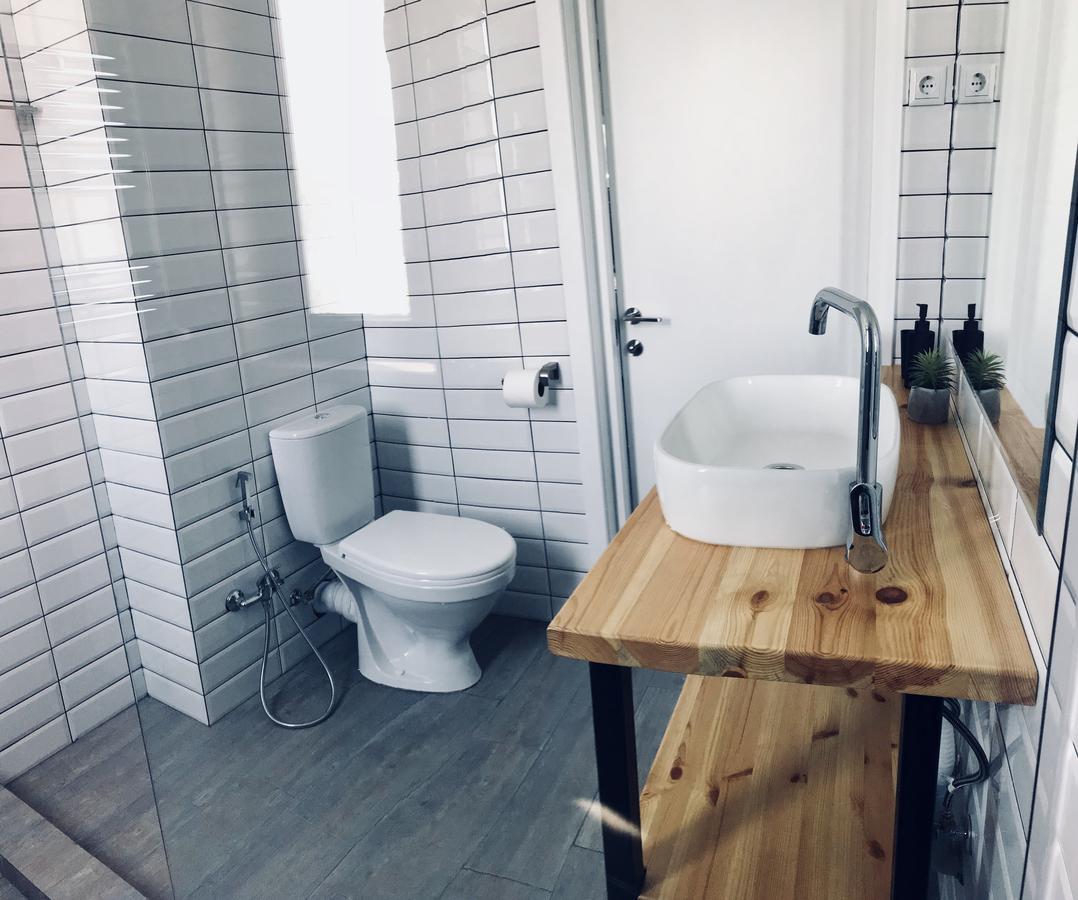 City Center Apartments By Happy Place Тбилиси Екстериор снимка